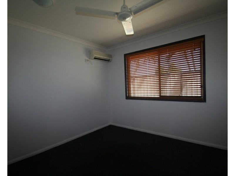 18 Vicki Close, Emerald QLD 4720