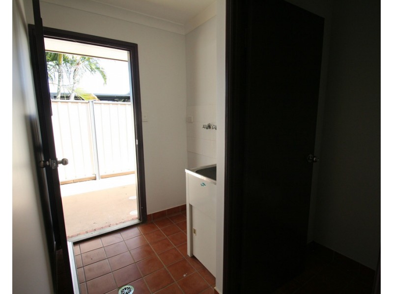 18 Vicki Close, Emerald QLD 4720