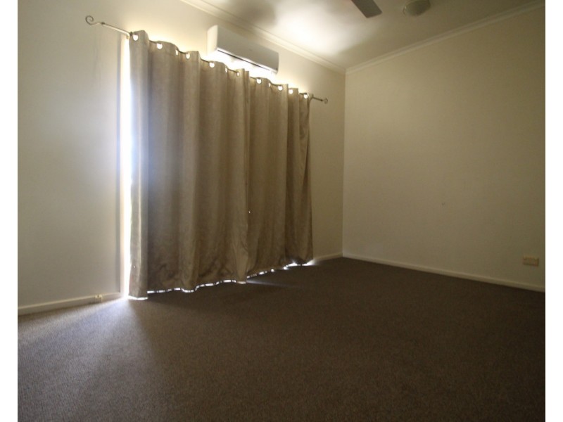 6 Colleen Avenue, Emerald QLD 4720