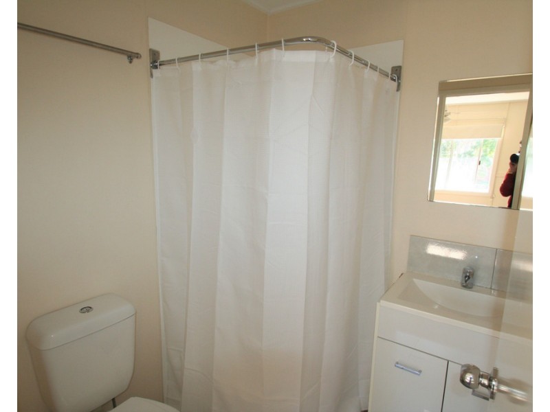 58 Theresa Street, Emerald QLD 4720