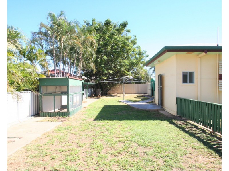 58 Theresa Street, Emerald QLD 4720