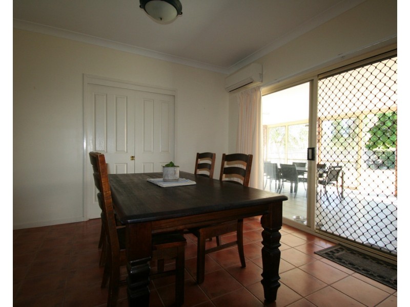 5 Kurrajong Close, Emerald QLD 4720