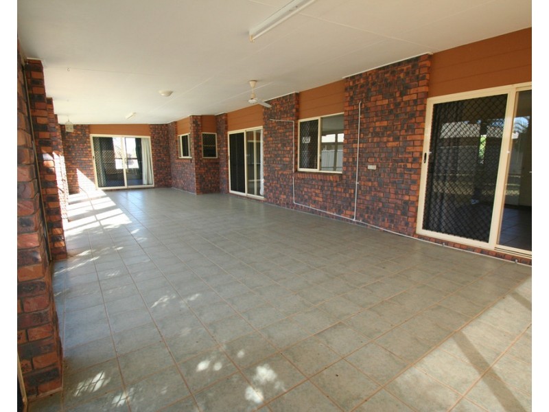 5 Kurrajong Close, Emerald QLD 4720