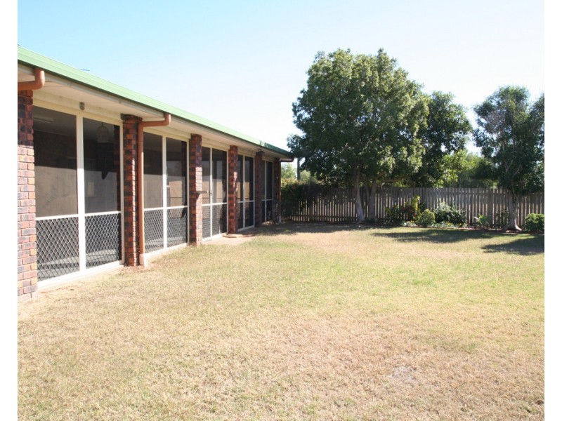 5 Kurrajong Close, Emerald QLD 4720