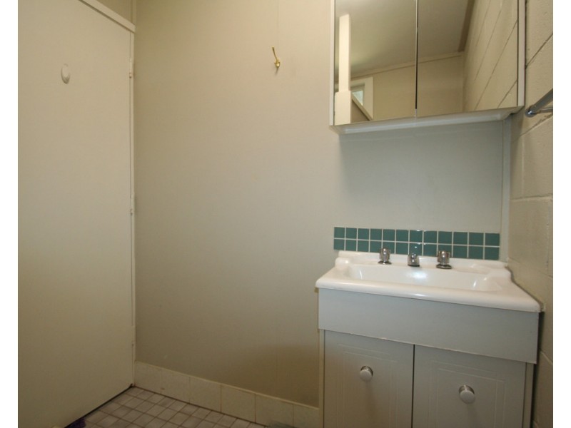 5/6-10 Clark Drive, Emerald QLD 4720
