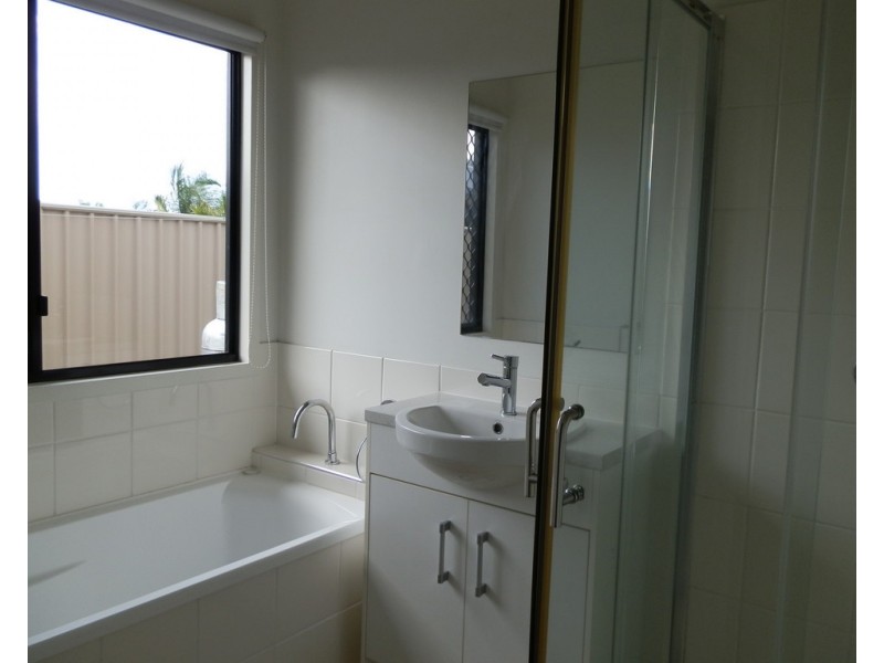 47b Mayfair Drive, Emerald QLD 4720