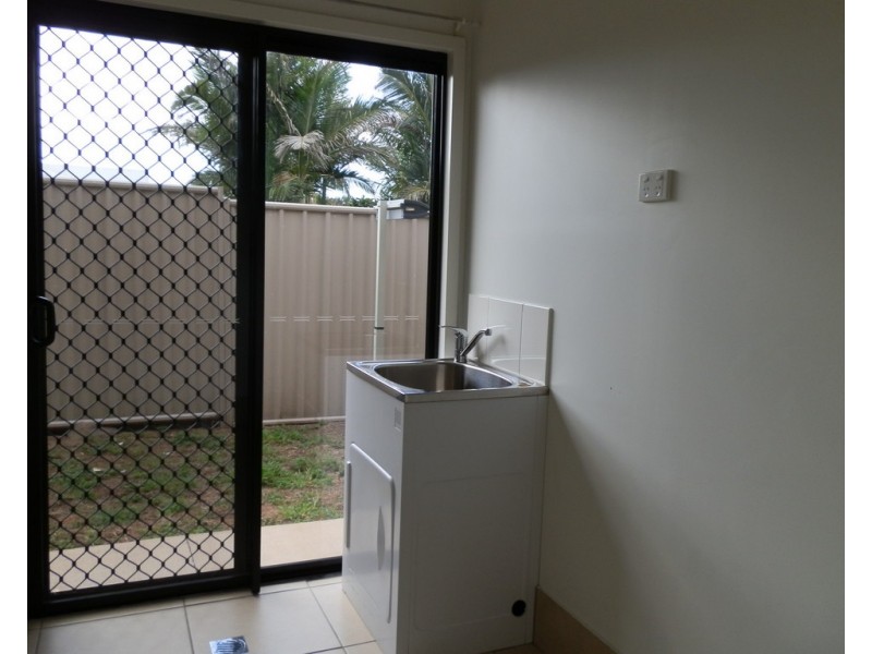 47b Mayfair Drive, Emerald QLD 4720