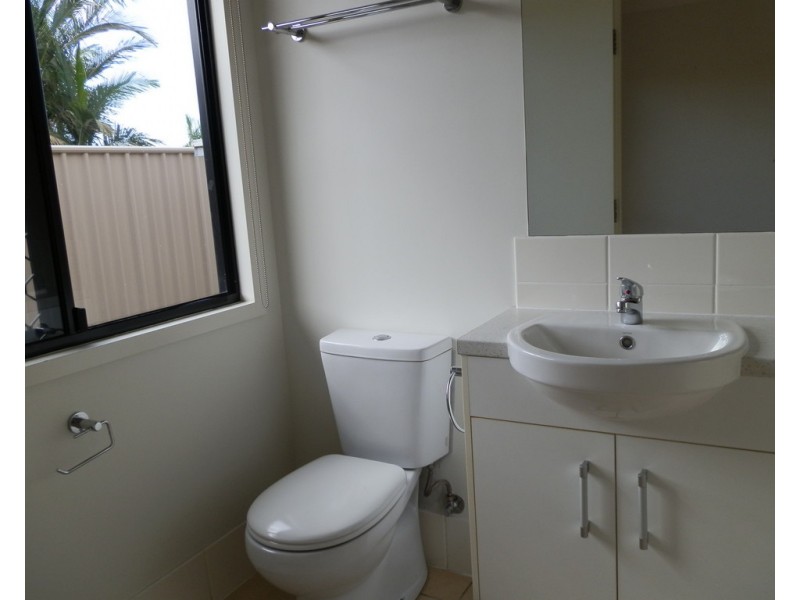 47b Mayfair Drive, Emerald QLD 4720