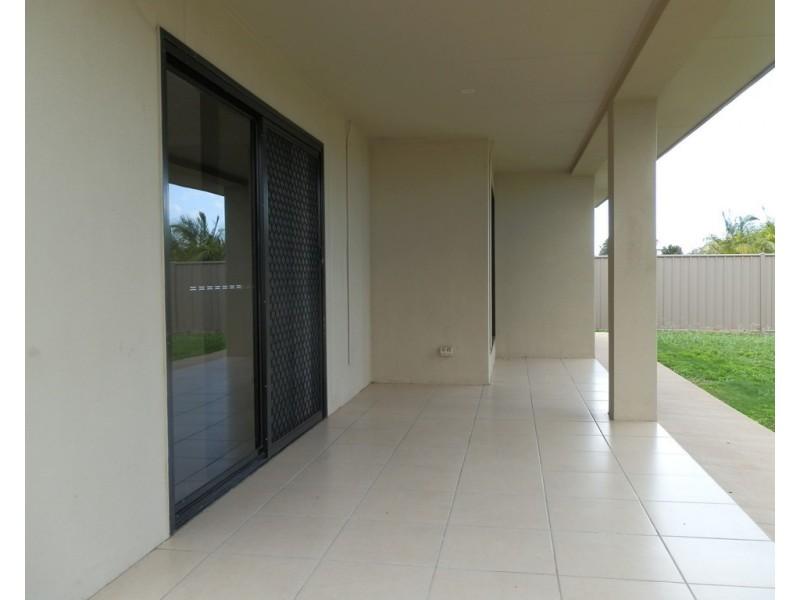 47b Mayfair Drive, Emerald QLD 4720