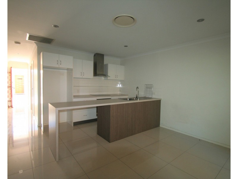 19/53 Retro Street, Emerald QLD 4720