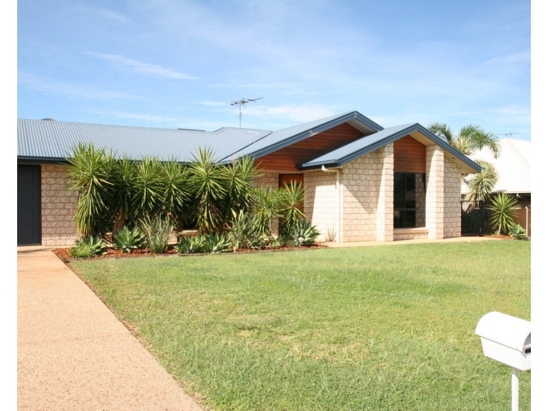 8 Coldstream Street, Emerald QLD 4720