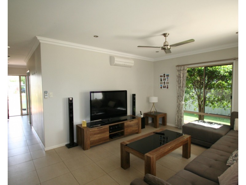 42 Blue Gums Drive, Emerald QLD 4720