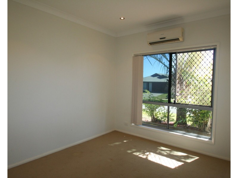 1/3 Stephan Street, Emerald QLD 4720