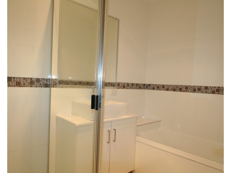 1/3 Stephan Street, Emerald QLD 4720