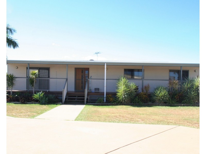 5 Siobhan Court, Emerald QLD 4720