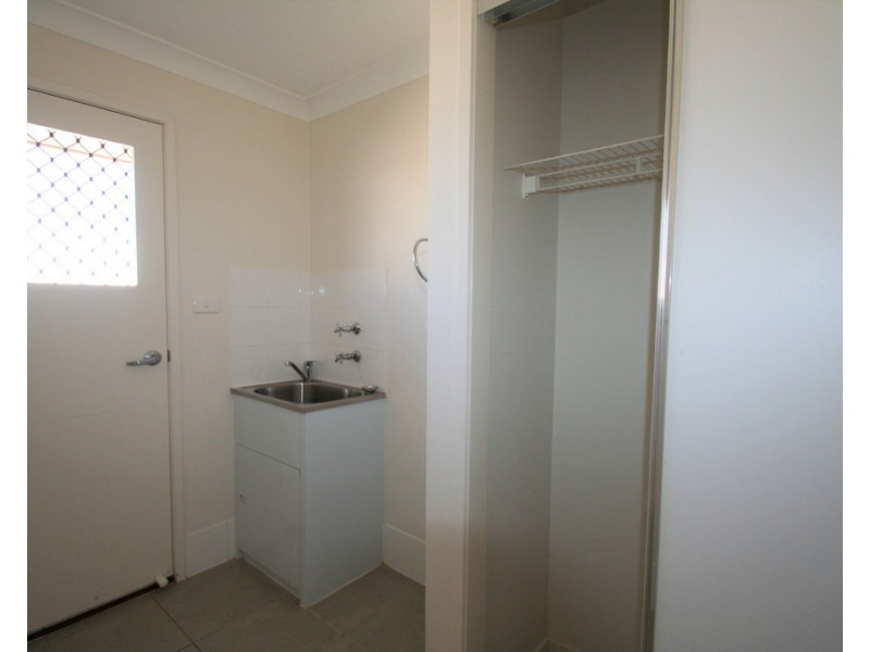 7 Lightening Street, Emerald QLD 4720