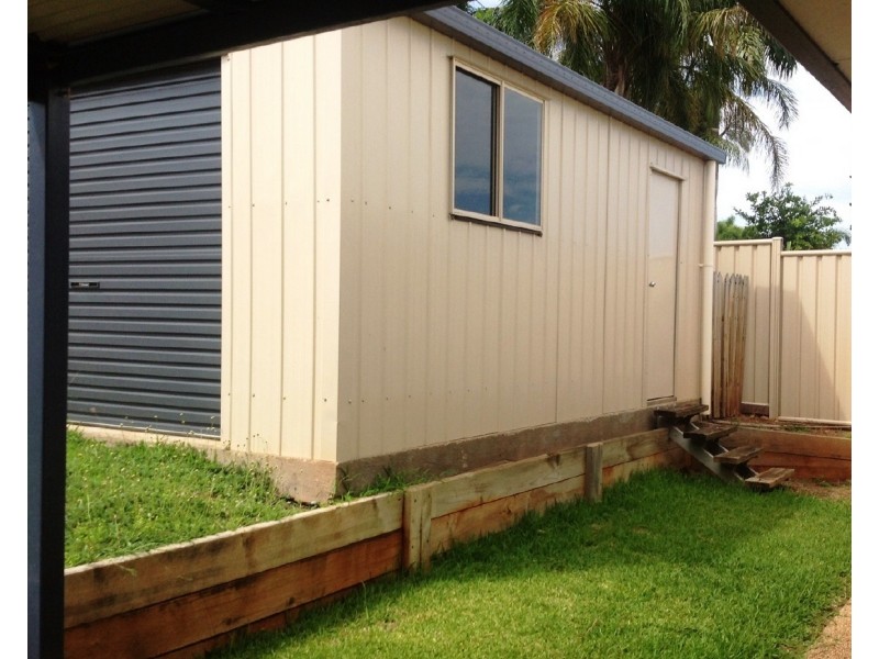 19 Berthun Street, Emerald QLD 4720