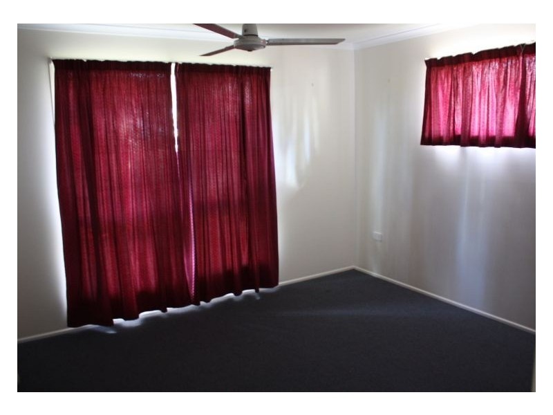 8 Wilby Place, Emerald QLD 4720