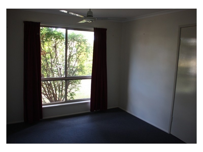 8 Wilby Place, Emerald QLD 4720