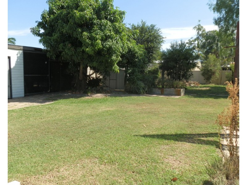 65 Church Lane, Emerald QLD 4720