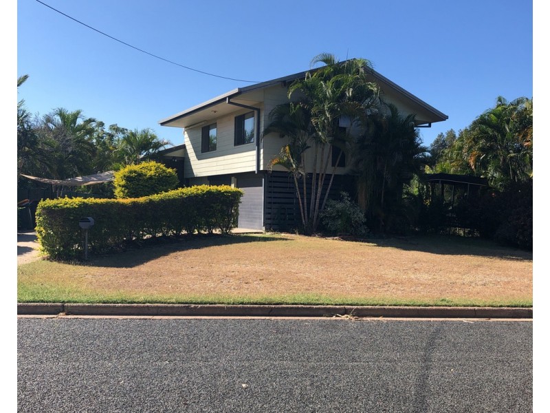 33 BONYTHON DRIVE, Emerald QLD 4720
