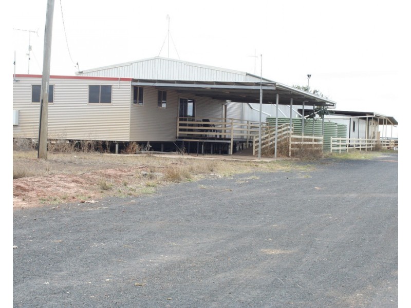 82 Rundle Access Road, Emerald QLD 4720