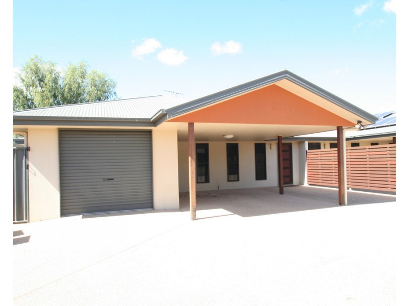 1/9 Colden Place, Emerald QLD 4720