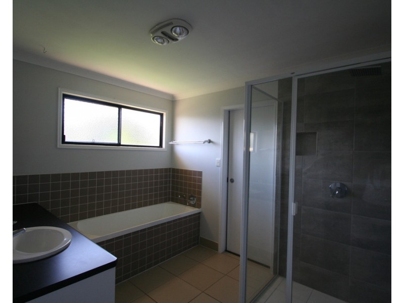 1/9 Colden Place, Emerald QLD 4720