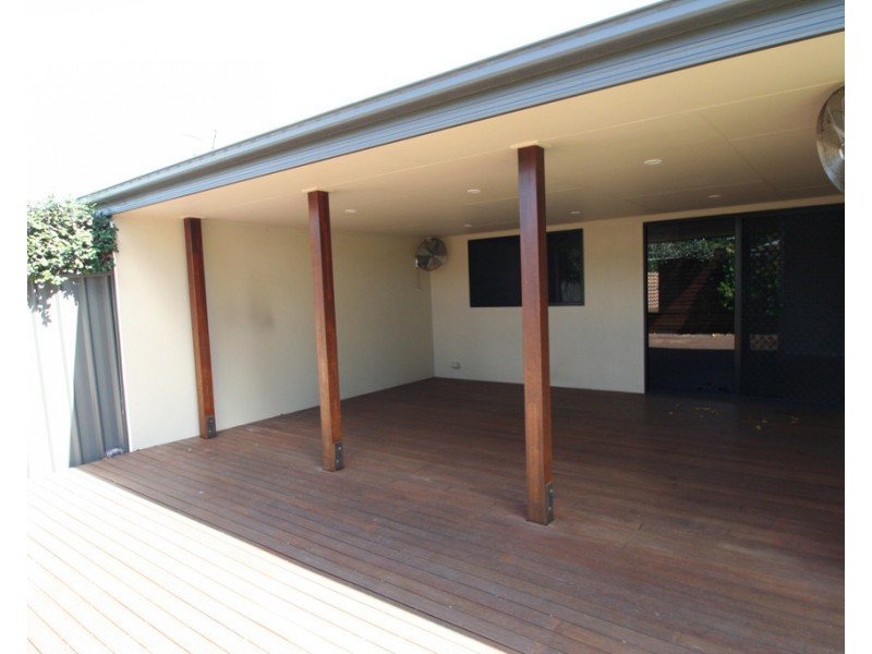 1/9 Colden Place, Emerald QLD 4720