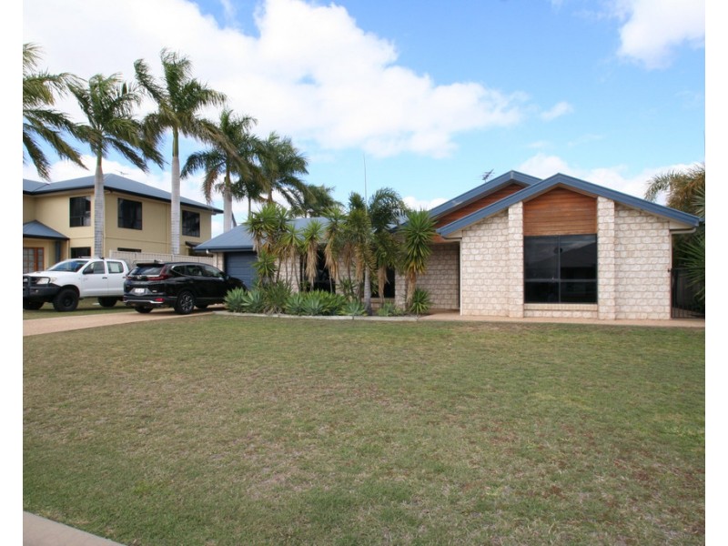 8 Coldstream Street, Emerald QLD 4720