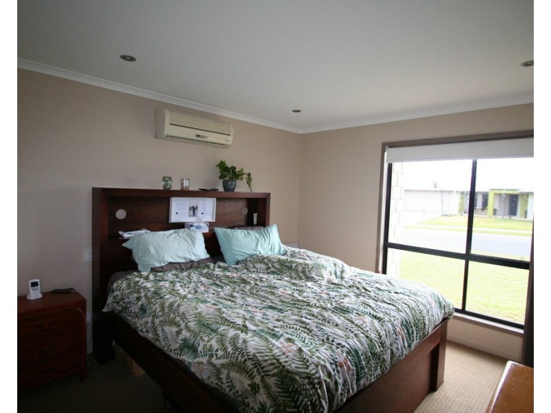 8 Coldstream Street, Emerald QLD 4720