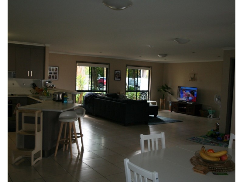 8 Coldstream Street, Emerald QLD 4720