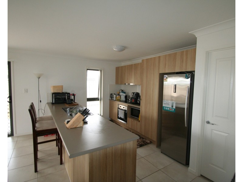 6 Flemington Road, Emerald QLD 4720