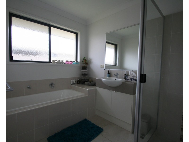 6 Flemington Road, Emerald QLD 4720