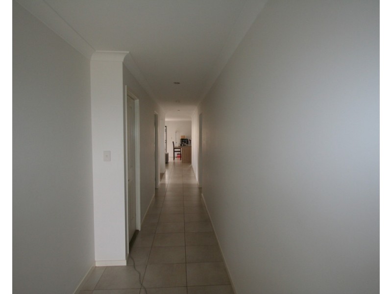 6 Flemington Road, Emerald QLD 4720