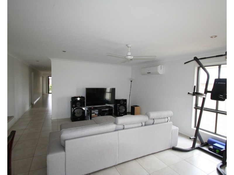 6 Flemington Road, Emerald QLD 4720