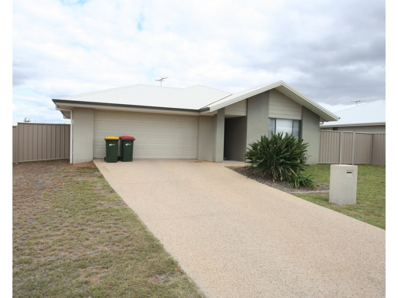 6 Flemington Road, Emerald QLD 4720