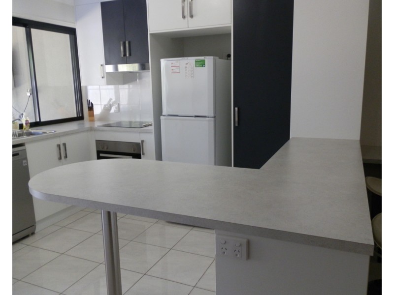 8/16 Riverview Street, Emerald QLD 4720