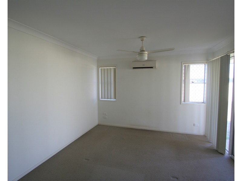 7 SCENIC DRIVE, Emerald QLD 4720