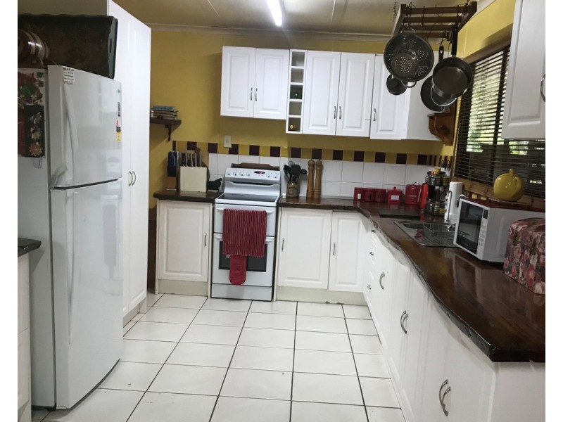 91 Retro Street, Emerald QLD 4720