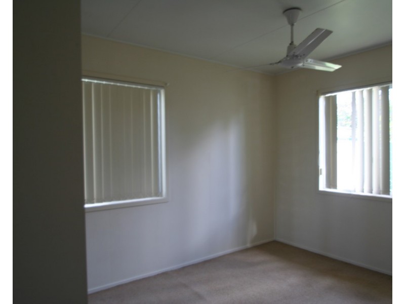 1/40 Old Airport Drive, Emerald QLD 4720