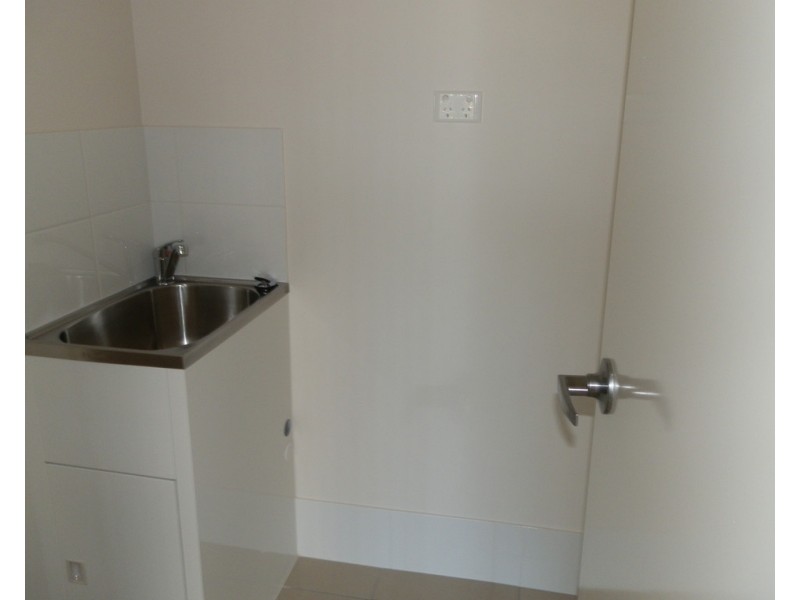 16/6 Sullivan Street, Emerald QLD 4720