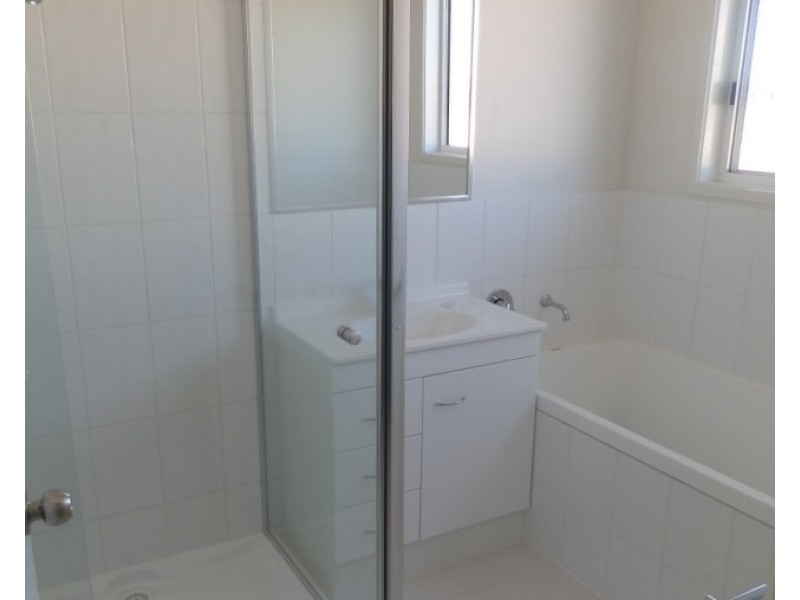 22 Newman Drive, Emerald QLD 4720