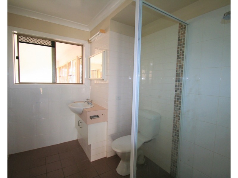 5 Cowan Crescent, Emerald QLD 4720