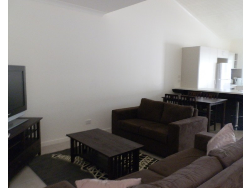 11/55A Gray Street, Emerald QLD 4720