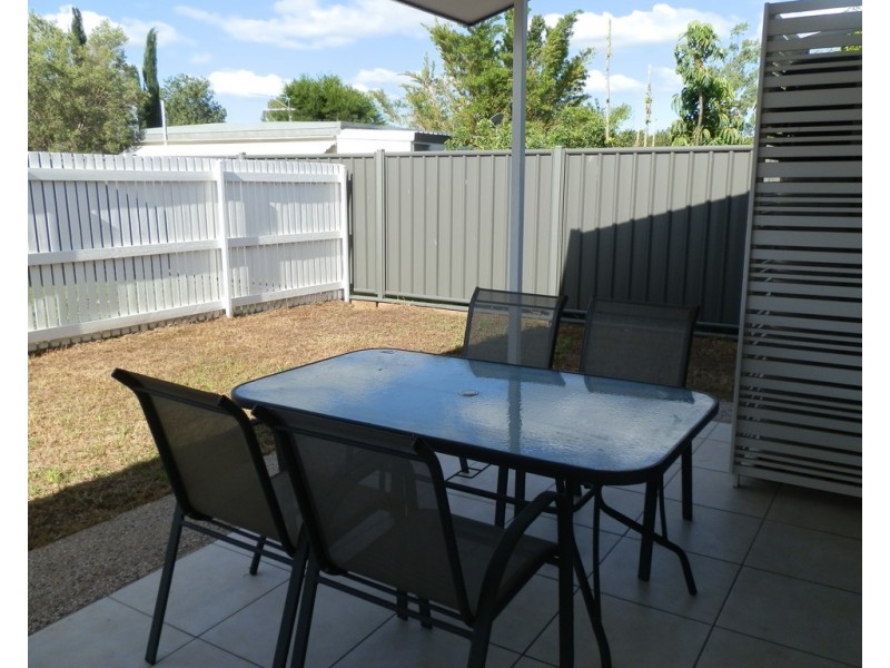11/55A Gray Street, Emerald QLD 4720