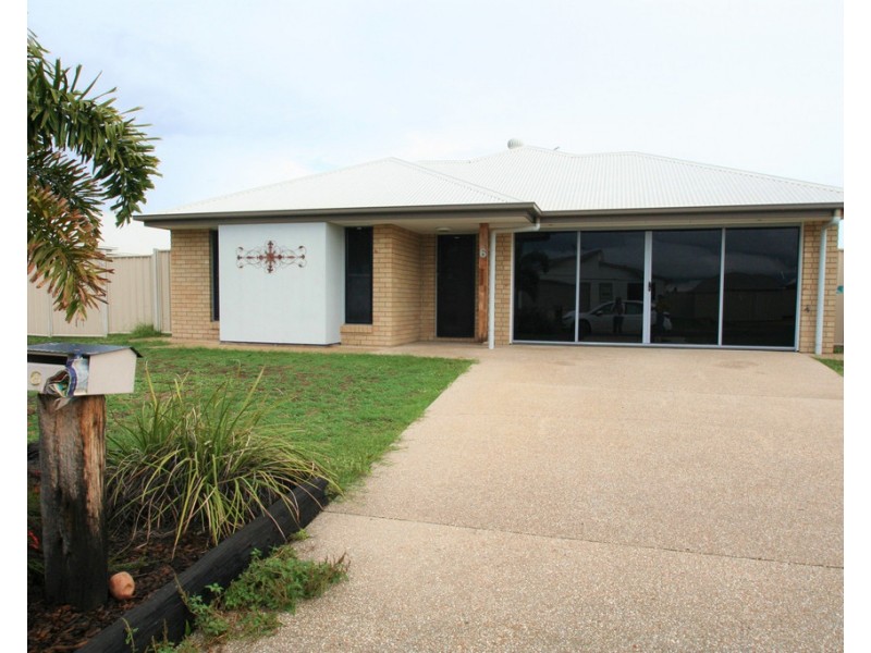 6 Whitney street, Emerald QLD 4720