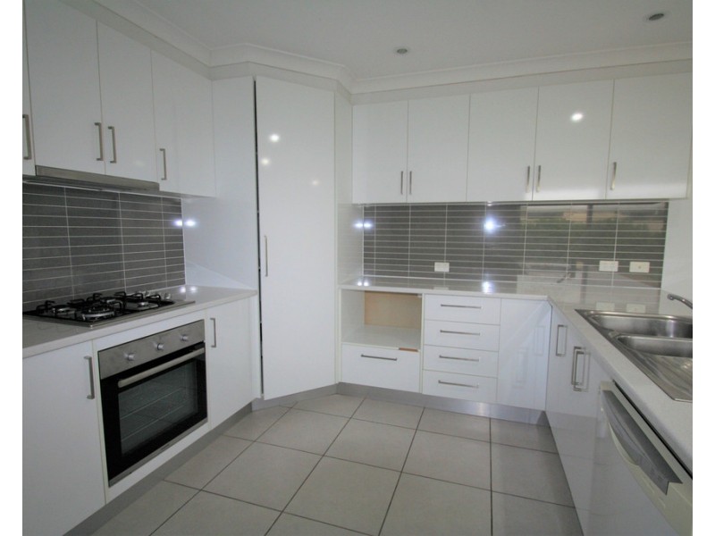 6 Whitney street, Emerald QLD 4720