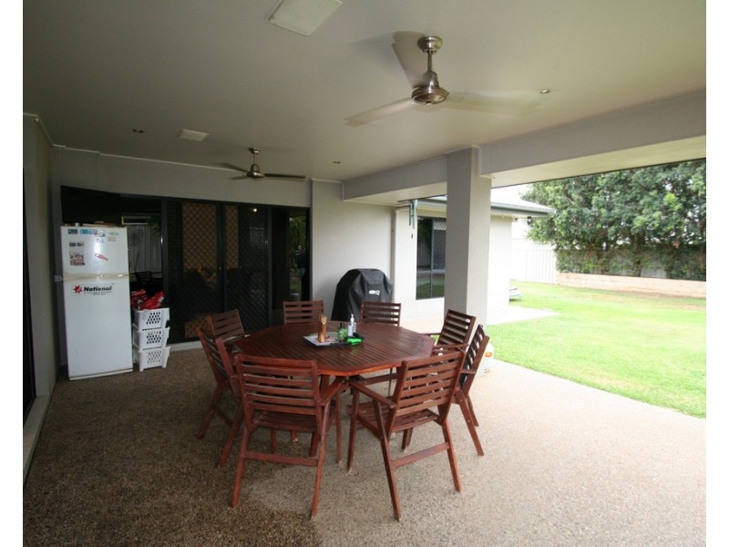 11 Saville Street, Emerald QLD 4720