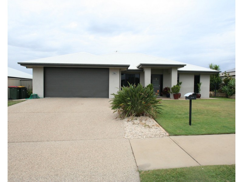 11 Saville Street, Emerald QLD 4720